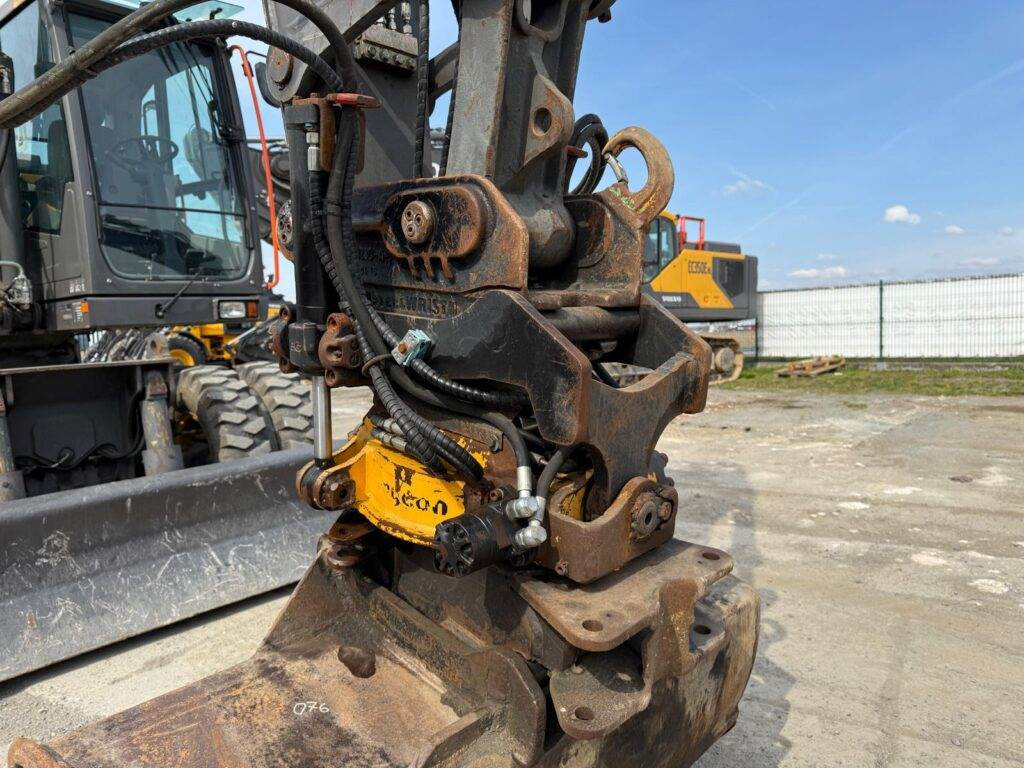 Wheel excavator Volvo EWR150E: picture 20