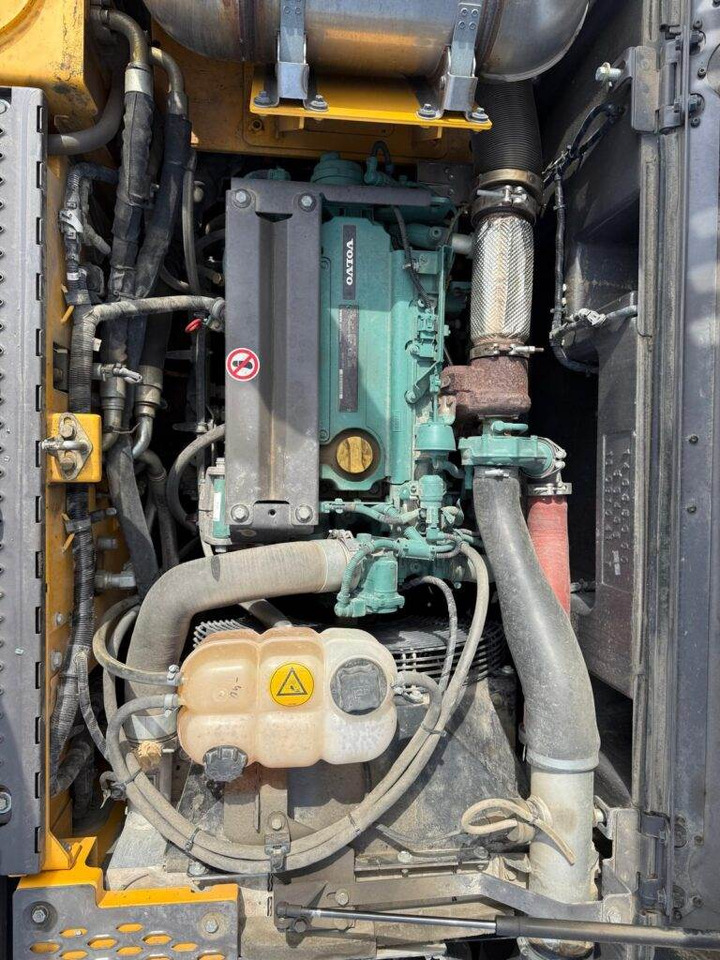 Wheel excavator Volvo EWR150E: picture 9