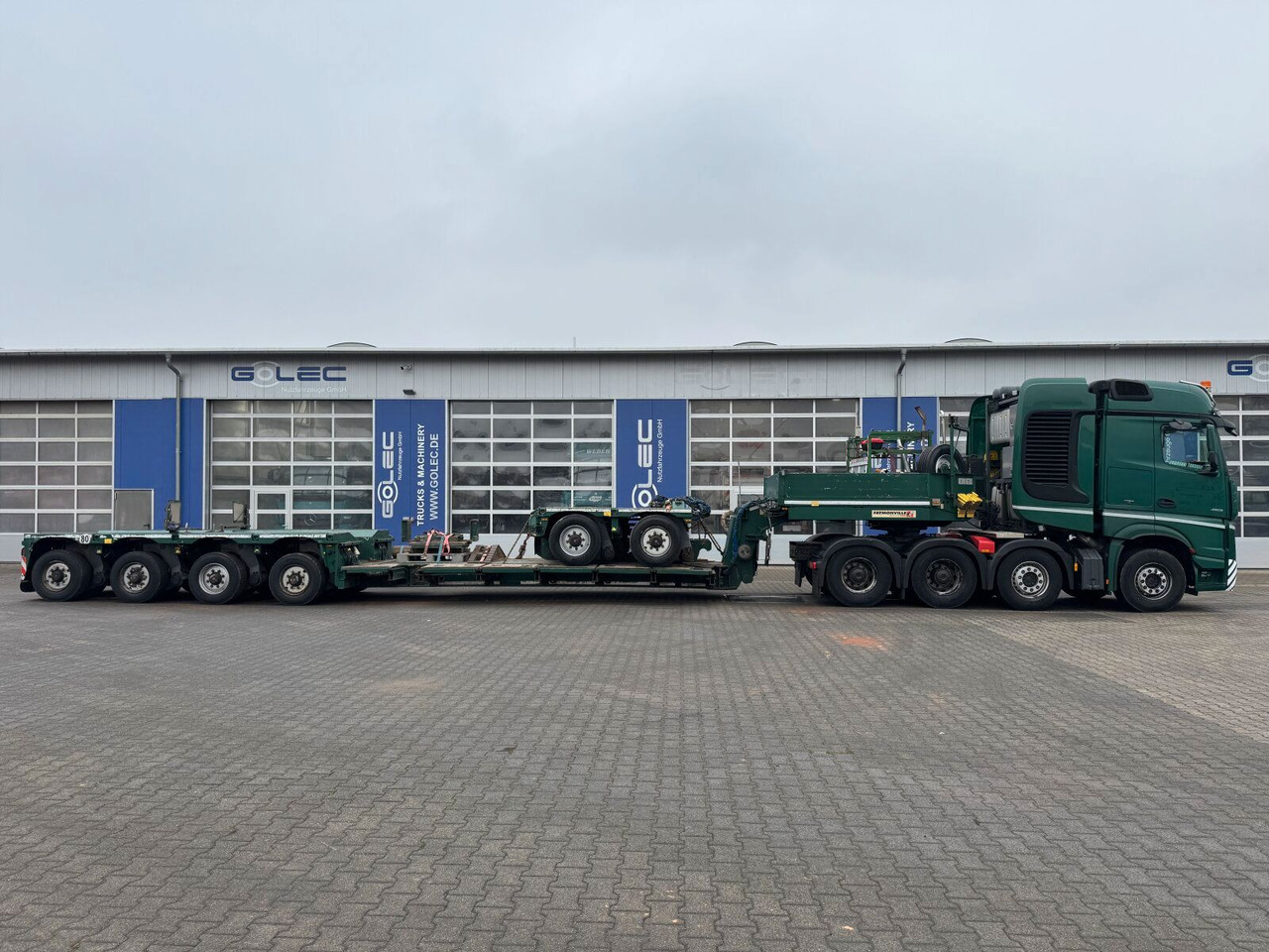 Faymonville STBZ-6VA Tieflader 4+2 Achse + Schwerlast *83 T - Low loader semi-trailer: picture 4 Faymonville STBZ-6VA Tieflader 4+2 Achse + Schwerlast *83 T - Low loader semi-trailer: picture 4