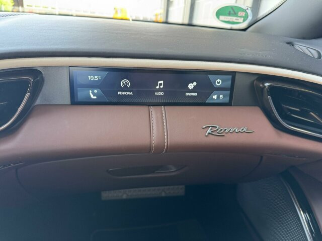 Ferrari Roma Coupe Schwarz - Coupe: picture 5 Ferrari Roma Coupe Schwarz - Coupe: picture 5