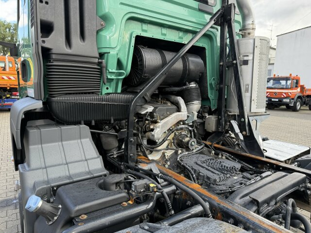 MAN TGS 35.420 8x4 Euro 6C Fahrgestell Betonmischer - Cab chassis truck: picture 5 MAN TGS 35.420 8x4 Euro 6C Fahrgestell Betonmischer - Cab chassis truck: picture 5