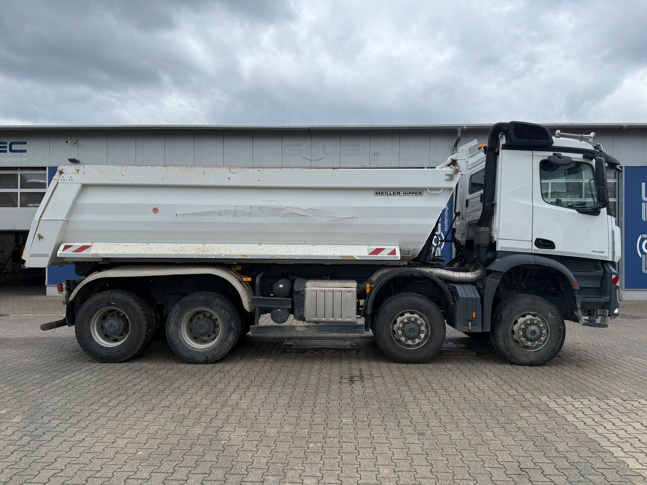 Mercedes-Benz 4145 Meiler Kipper - Tipper: picture 3 Mercedes-Benz 4145 Meiler Kipper - Tipper: picture 3