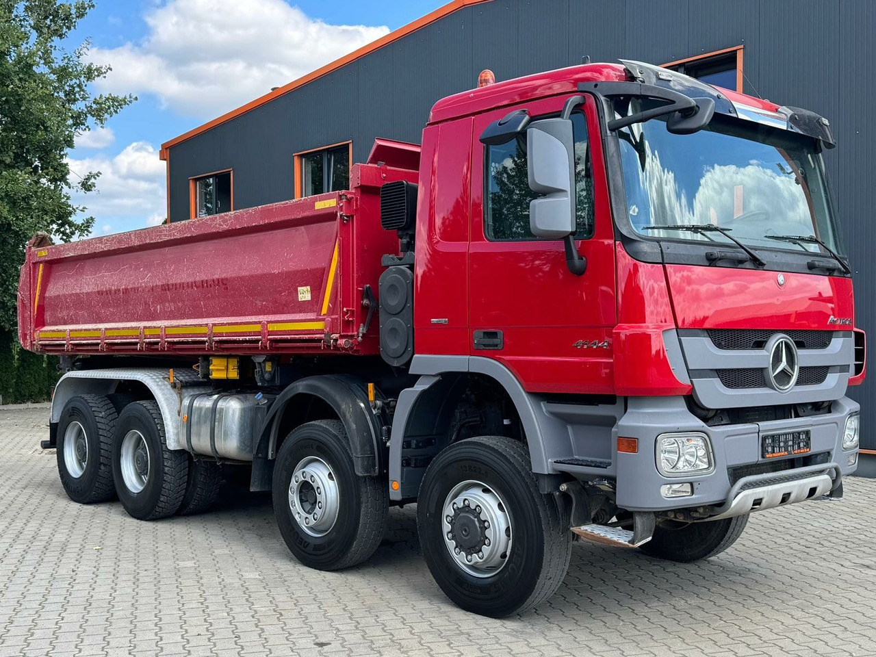 Mercedes-Benz ACTROS 4144 8x6 EURO5 Kipper mit Bordmatik - Tipper: picture 2 Mercedes-Benz ACTROS 4144 8x6 EURO5 Kipper mit Bordmatik - Tipper: picture 2