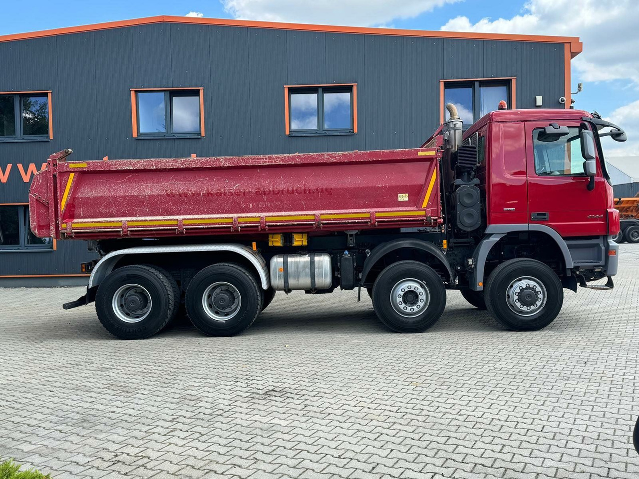Mercedes-Benz ACTROS 4144 8x6 EURO5 Kipper mit Bordmatik - Tipper: picture 4 Mercedes-Benz ACTROS 4144 8x6 EURO5 Kipper mit Bordmatik - Tipper: picture 4