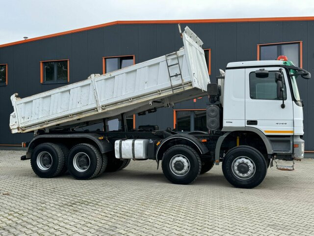 Mercedes-Benz ACTROS 4144 8x8 EURO4 DSK Meiller - Tipper: picture 2 Mercedes-Benz ACTROS 4144 8x8 EURO4 DSK Meiller - Tipper: picture 2
