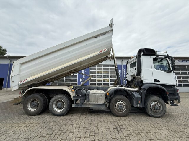 Tipper Mercedes-Benz AROCS 4145 8x8 Meiller Muldenkipper: picture 10