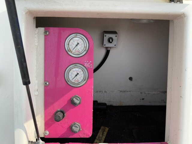 O.ME.P.S Silo Auflieger 27 m³ 3 Achs - Silo semi-trailer: picture 5 O.ME.P.S Silo Auflieger 27 m³ 3 Achs - Silo semi-trailer: picture 5