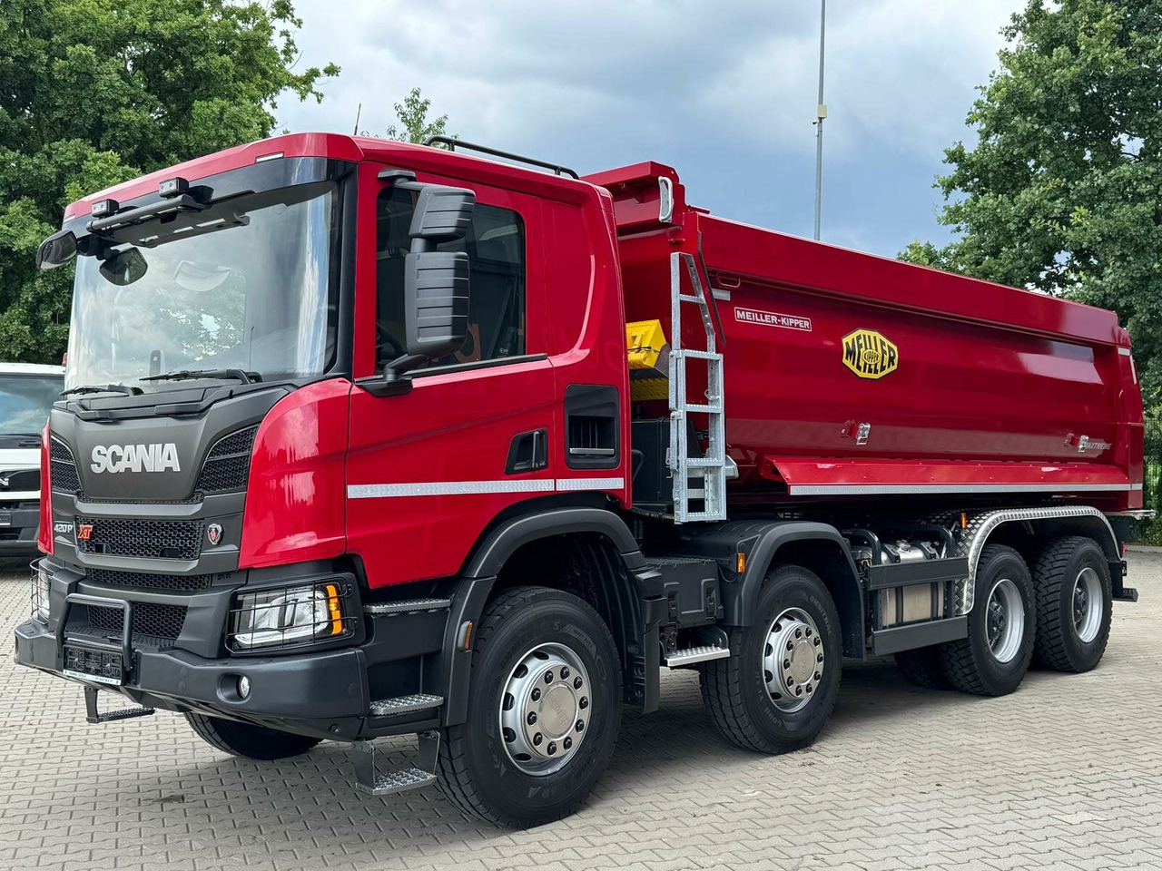 Scania P 420 8x4 Kipper Meiller Euro 6 - Tipper: picture 2 Scania P 420 8x4 Kipper Meiller Euro 6 - Tipper: picture 2