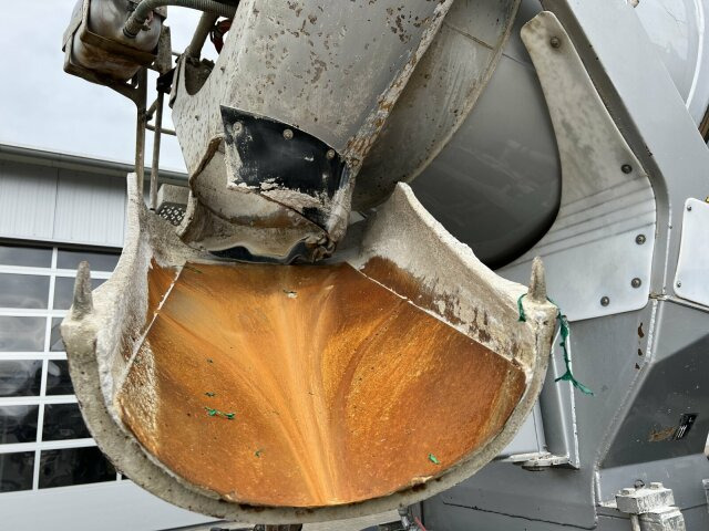 Schwing Stetter Betonmischer Auflieger 10 m³ - Concrete mixer semi-trailer: picture 3 Schwing Stetter Betonmischer Auflieger 10 m³ - Concrete mixer semi-trailer: picture 3