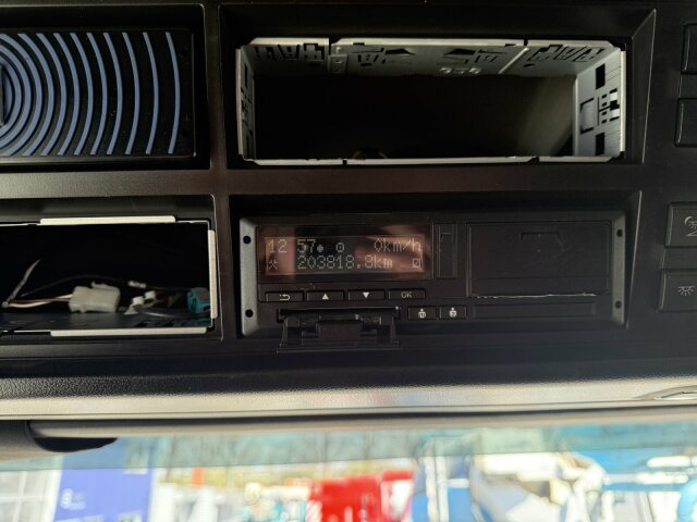 MAN TGS 18.510 4x4 SZM - Kipphyd. Blatt Luft Pritard - Tractor unit: picture 5 MAN TGS 18.510 4x4 SZM - Kipphyd. Blatt Luft Pritard - Tractor unit: picture 5