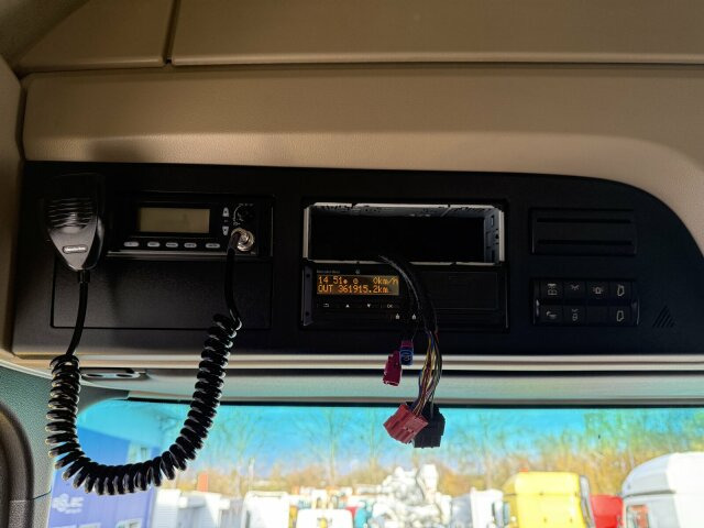 Mercedes-Benz ACTROS 1846 4x4 HAD Euro 6 Kipphydraulik - Tractor unit: picture 4 Mercedes-Benz ACTROS 1846 4x4 HAD Euro 6 Kipphydraulik - Tractor unit: picture 4