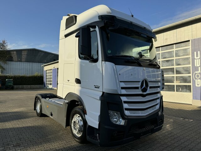 Mercedes-Benz Actros 1845 SZM 4x2 Streamspace *Retarder - Tractor unit: picture 1 Mercedes-Benz Actros 1845 SZM 4x2 Streamspace *Retarder - Tractor unit: picture 1