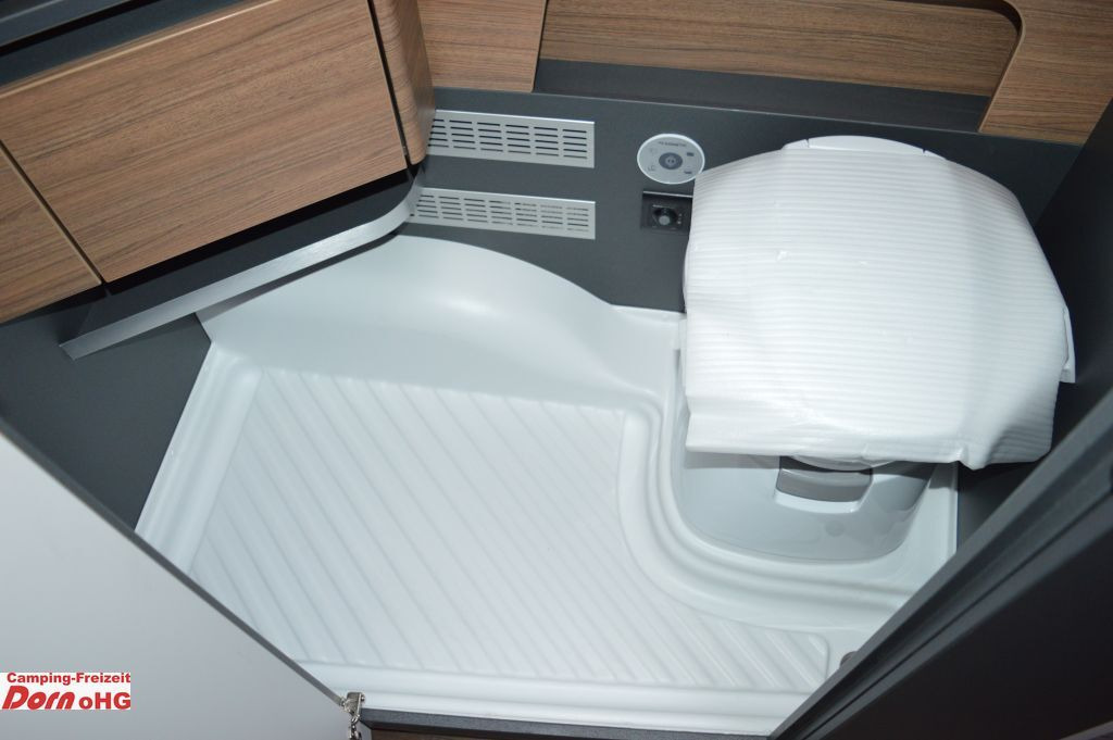 Knaus Azur 460 EU Knaus Azur 460 EU Winterpaket leasing Knaus Azur 460 EU Knaus Azur 460 EU Winterpaket: picture 20