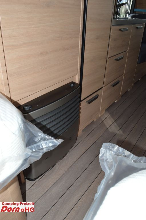 Caravan Knaus Südwind 540 UE Black Selection Elektrische Fußbo: picture 14 Caravan Knaus Südwind 540 UE Black Selection Elektrische Fußbo: picture 14