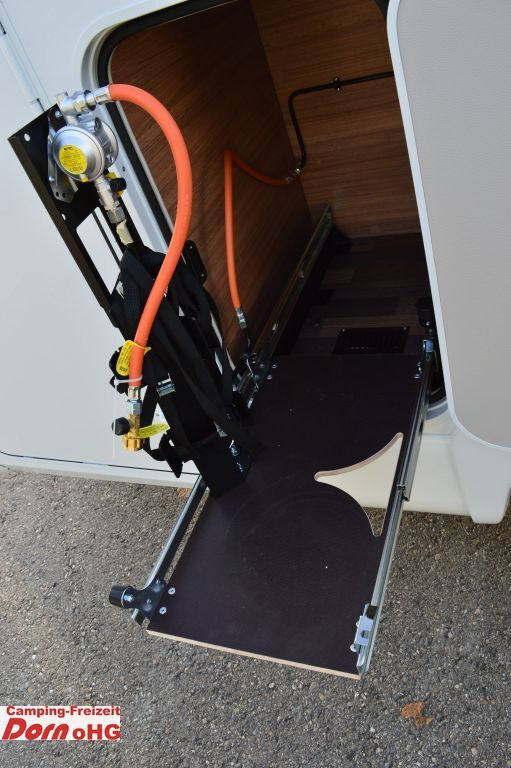 Semi-integrated motorhome Weinsberg CaraCompact 600 MEG EDITION [PEPPER] Care-Drive-: picture 7