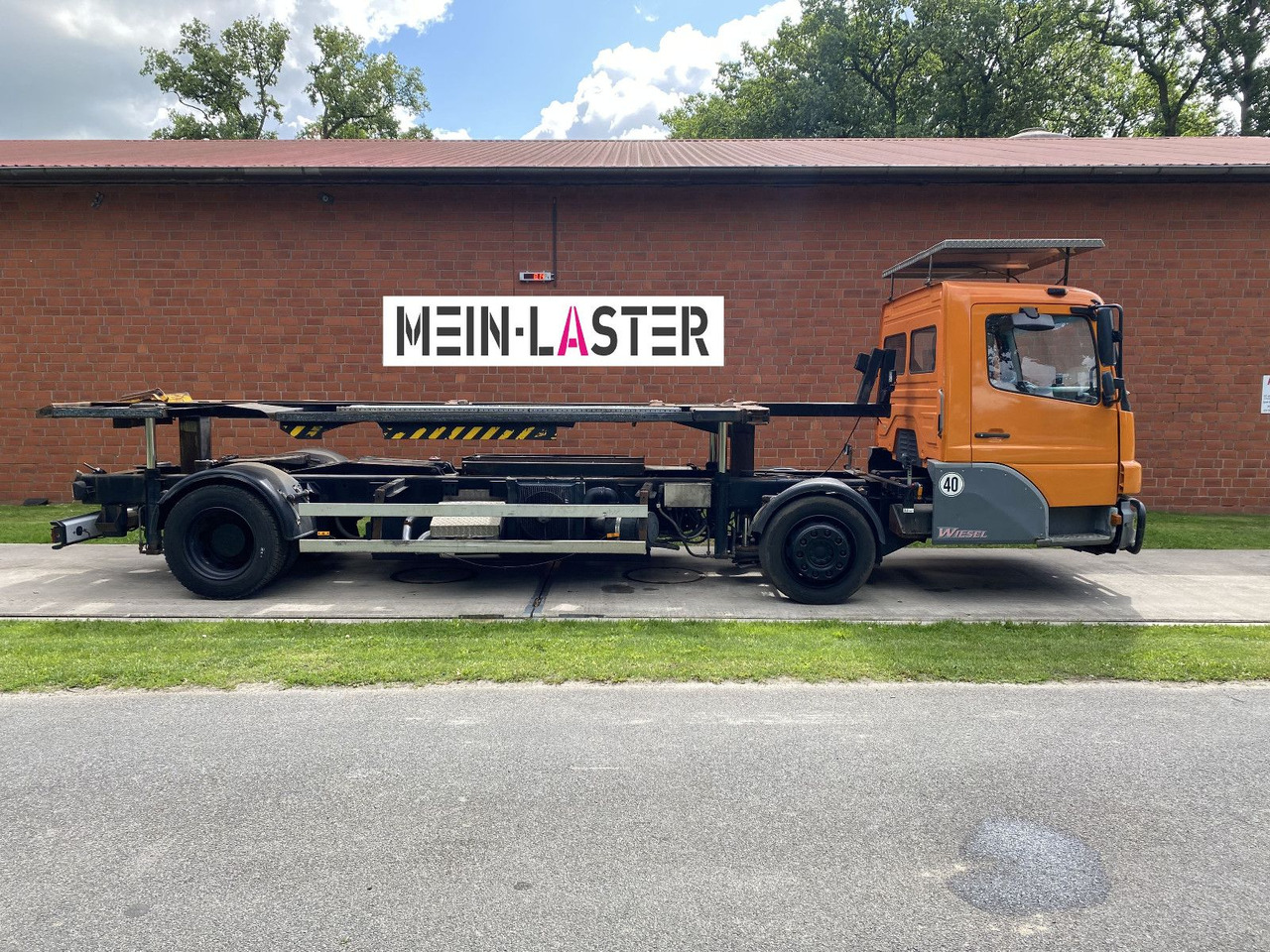 Mercedes-Benz Kamag Wiesel Umsetzter Sattelplatte - Container transporter/ Swap body truck: picture 5 Mercedes-Benz Kamag Wiesel Umsetzter Sattelplatte - Container transporter/ Swap body truck: picture 5