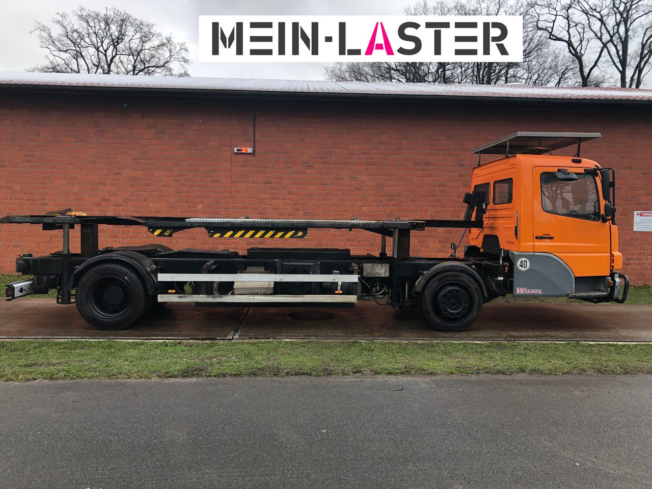 Mercedes-Benz Kamag Wiesel Umsetzter Sattelplatte - Container transporter/ Swap body truck: picture 4 Mercedes-Benz Kamag Wiesel Umsetzter Sattelplatte - Container transporter/ Swap body truck: picture 4