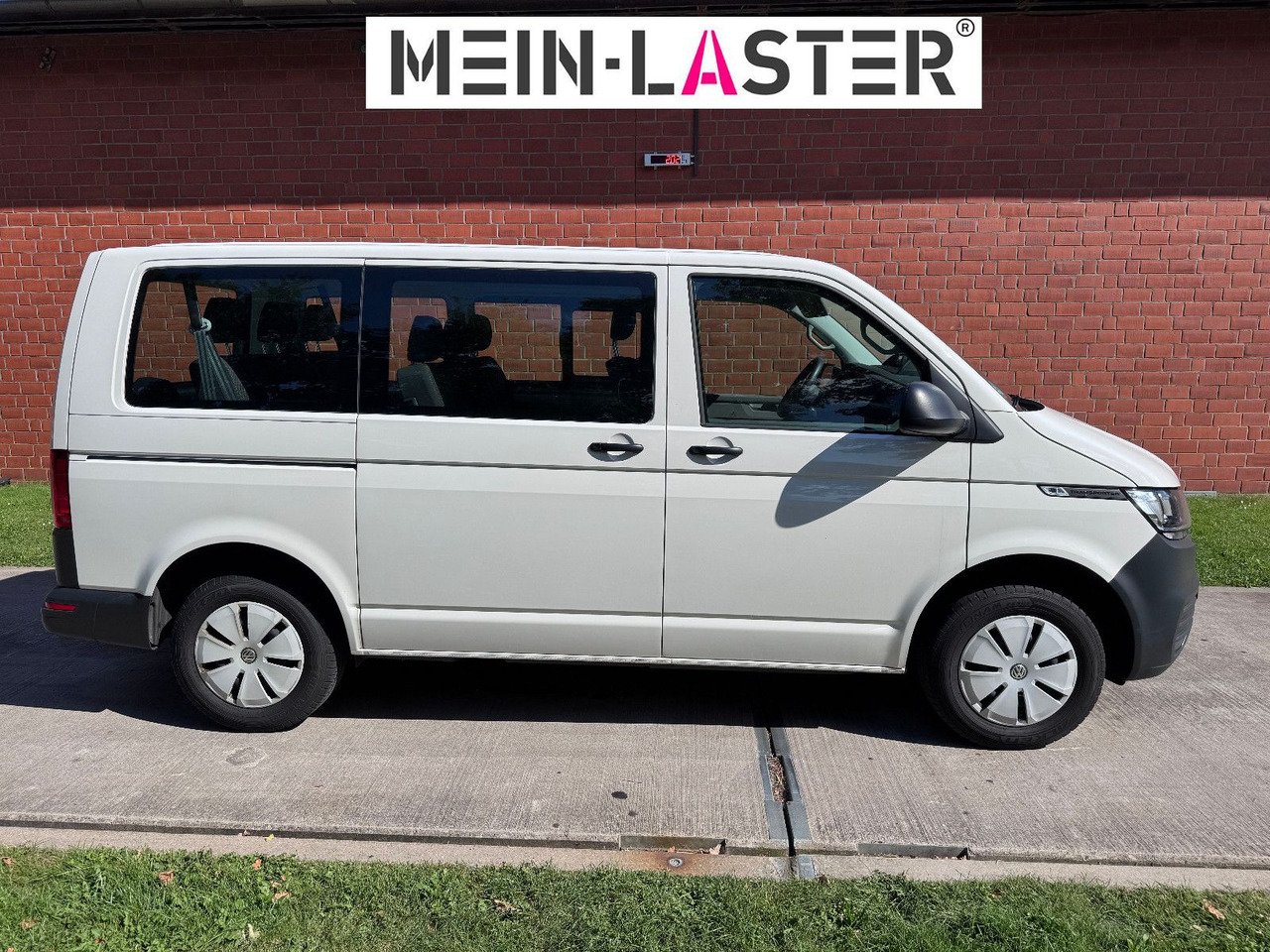 Volkswagen T6 2.0 tdi Standheizung Navigation AHK TÜV 5/27 - Passenger van: picture 3 Volkswagen T6 2.0 tdi Standheizung Navigation AHK TÜV 5/27 - Passenger van: picture 3