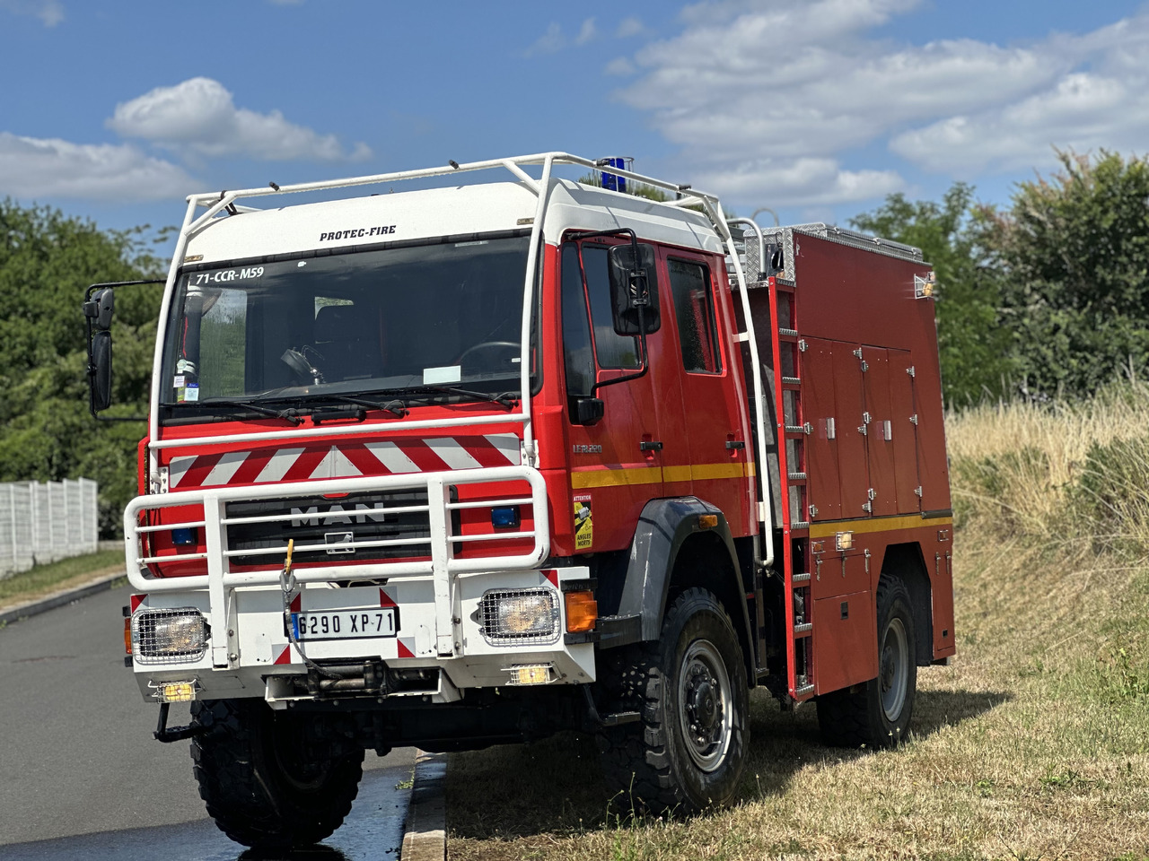 SHACMAN LE. 18-220 - Tank truck: picture 3 SHACMAN LE. 18-220 - Tank truck: picture 3