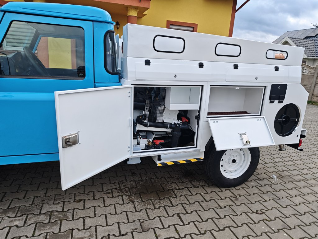 Vacuum truck Land Rover Defender VAACUM truck canalisation cleaner 4x4: picture 28