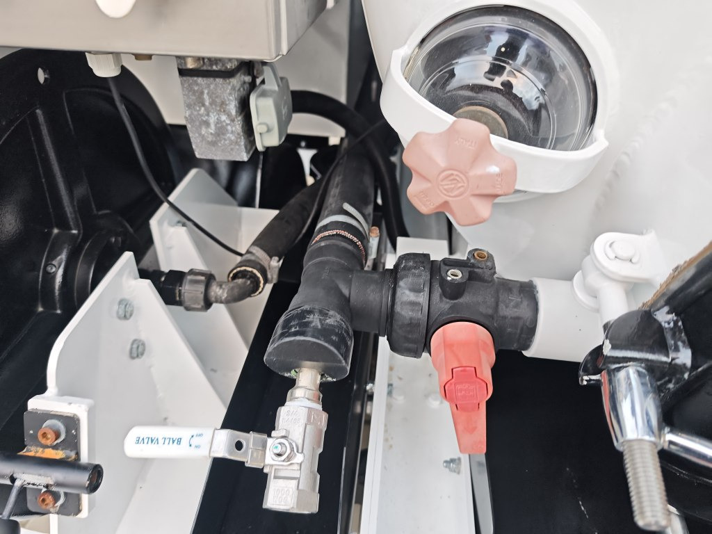 Vacuum truck Land Rover Defender VAACUM truck canalisation cleaner 4x4: picture 49