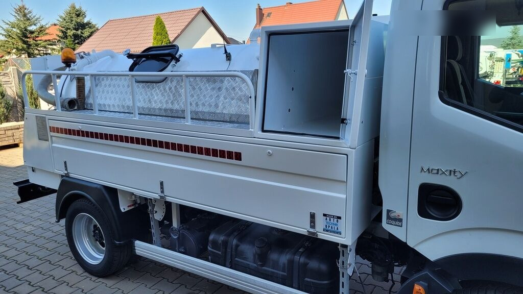 Vacuum truck Renault Maxity 140dxi HUVER COMBI: picture 23