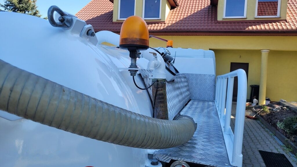 Vacuum truck Renault Maxity 140dxi HUVER COMBI: picture 13