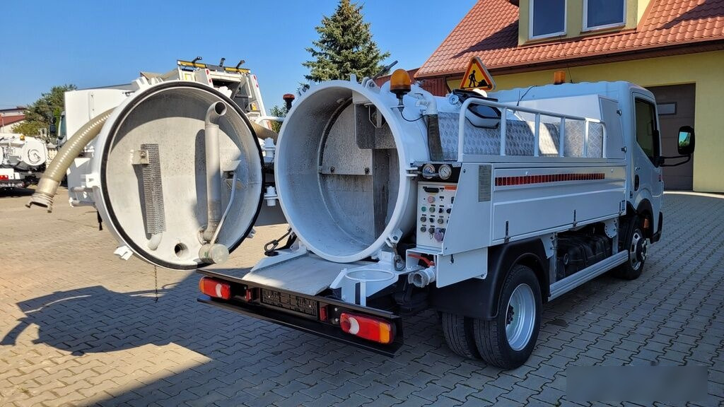 Vacuum truck Renault Maxity 140dxi HUVER COMBI: picture 41