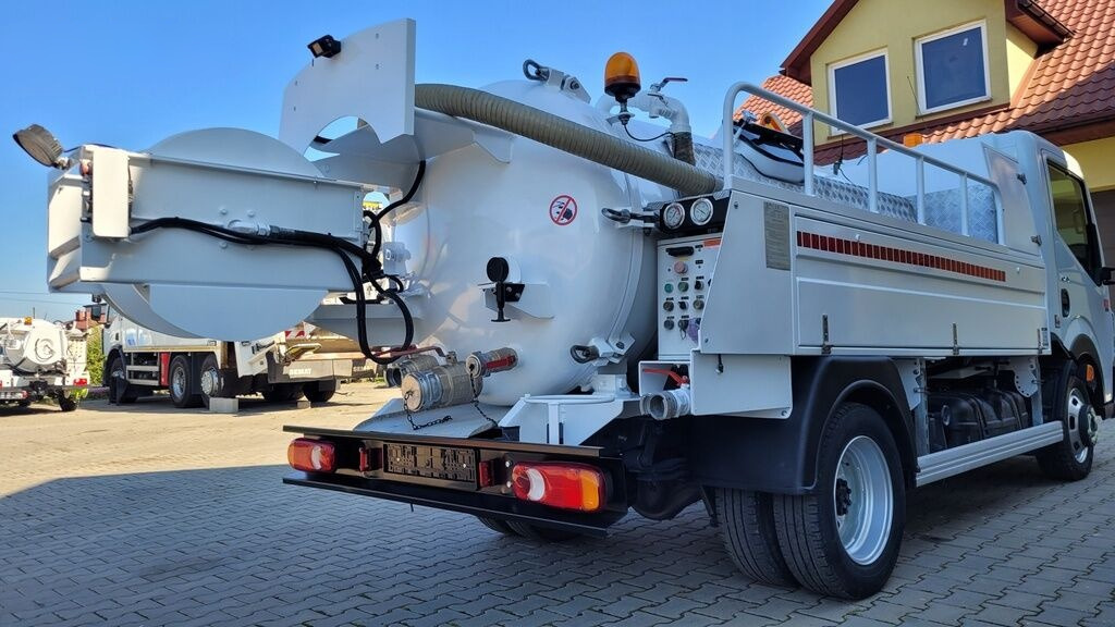 Vacuum truck Renault Maxity 140dxi HUVER COMBI: picture 10