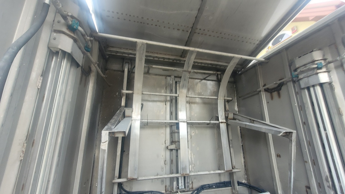 Garbage truck Renault Midlum CONTAINER WEASHER LAVACASSONETTI MYJKA: picture 14