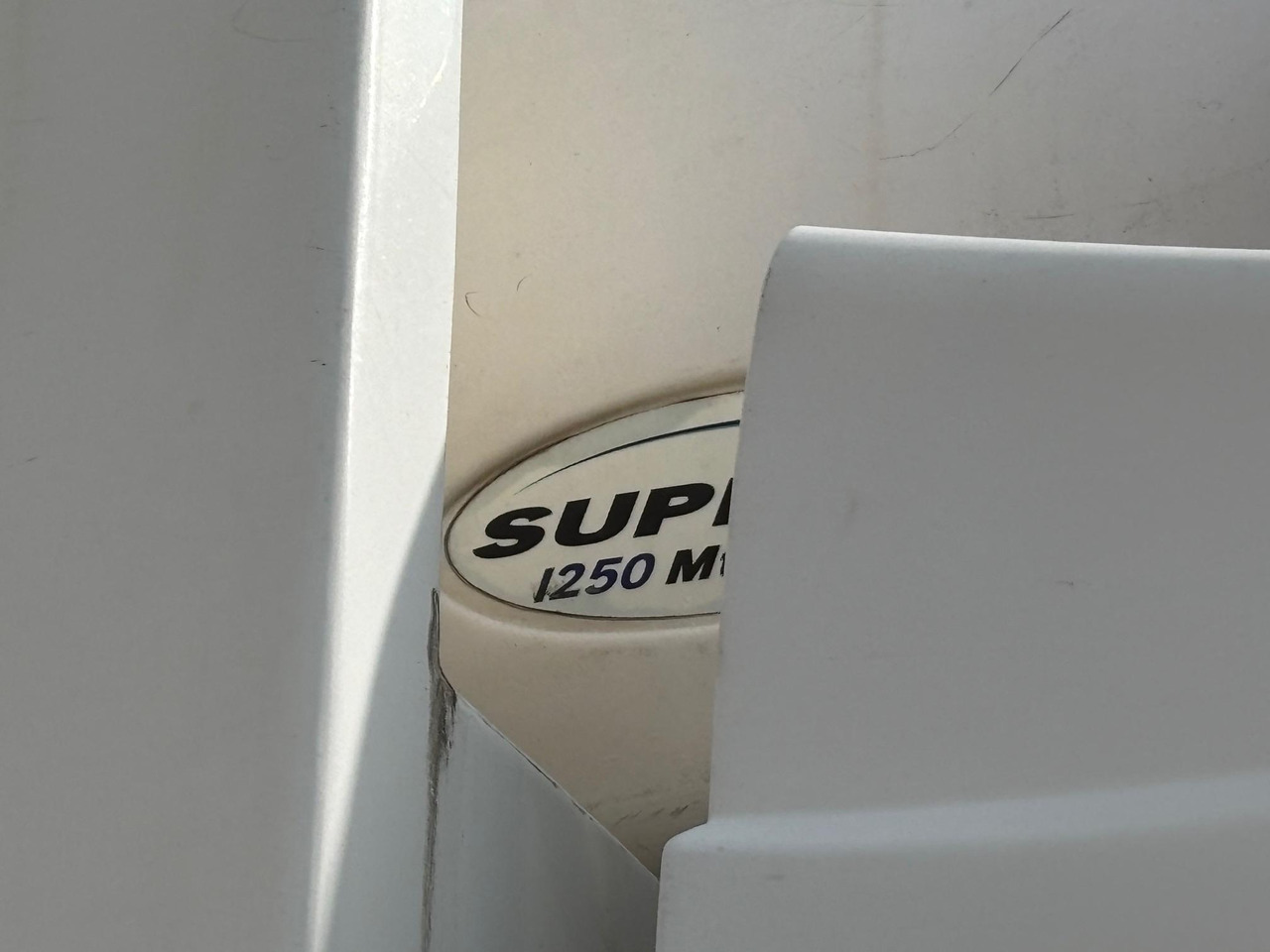 Refrigerator truck SCANIA G490: picture 9