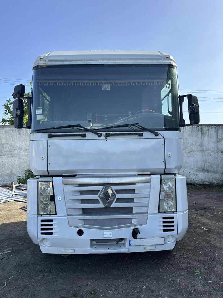 RENAULT Magnum 440 - Tractor unit: picture 5 RENAULT Magnum 440 - Tractor unit: picture 5
