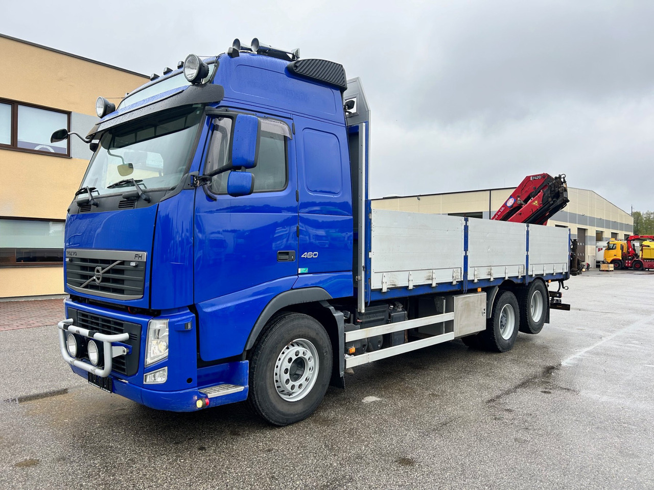 VOLVO FH460 - Dropside/ Flatbed truck, Crane truck: picture 3 VOLVO FH460 - Dropside/ Flatbed truck, Crane truck: picture 3