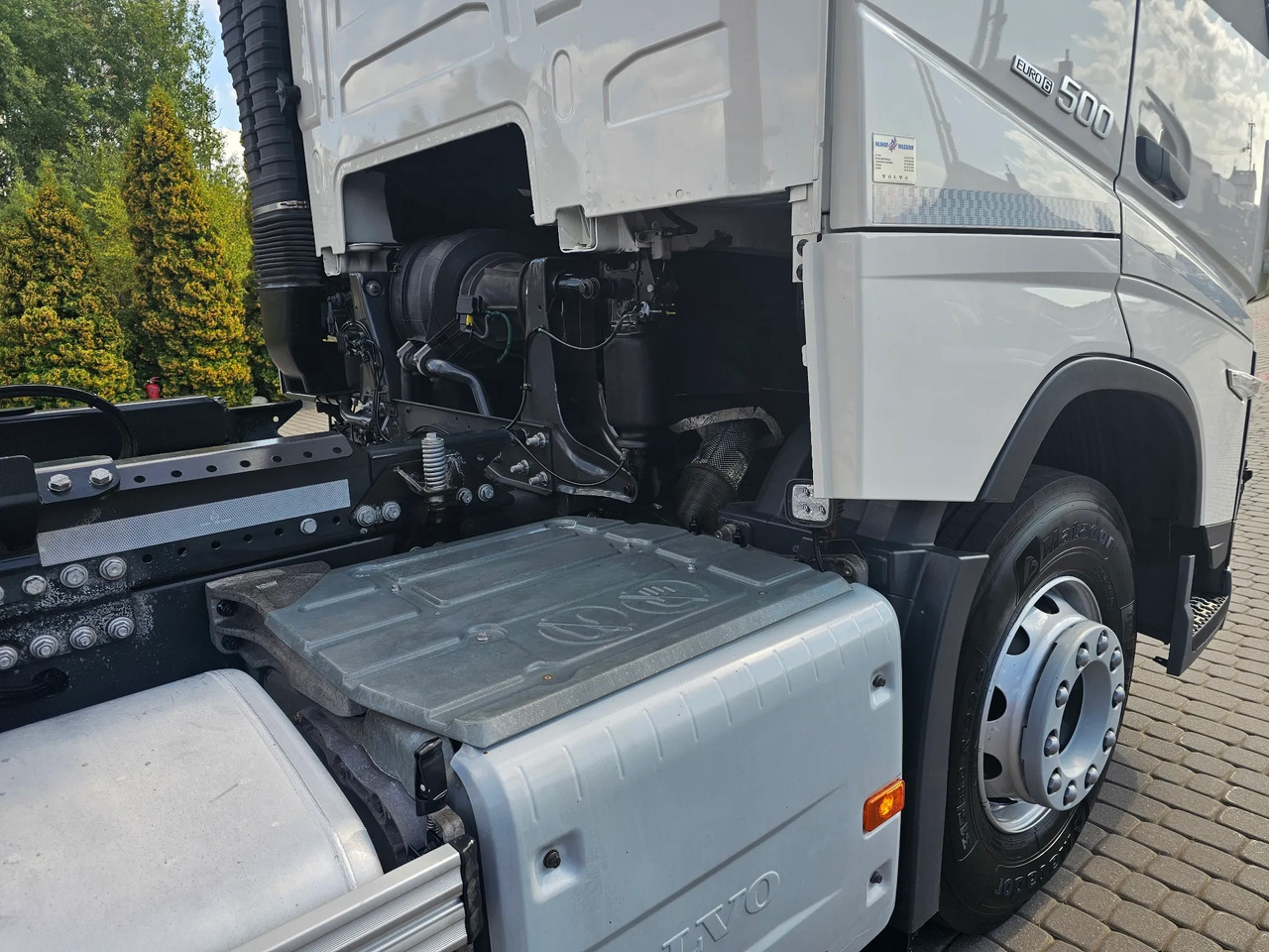 Hook lift truck VOLVO FH500: picture 20