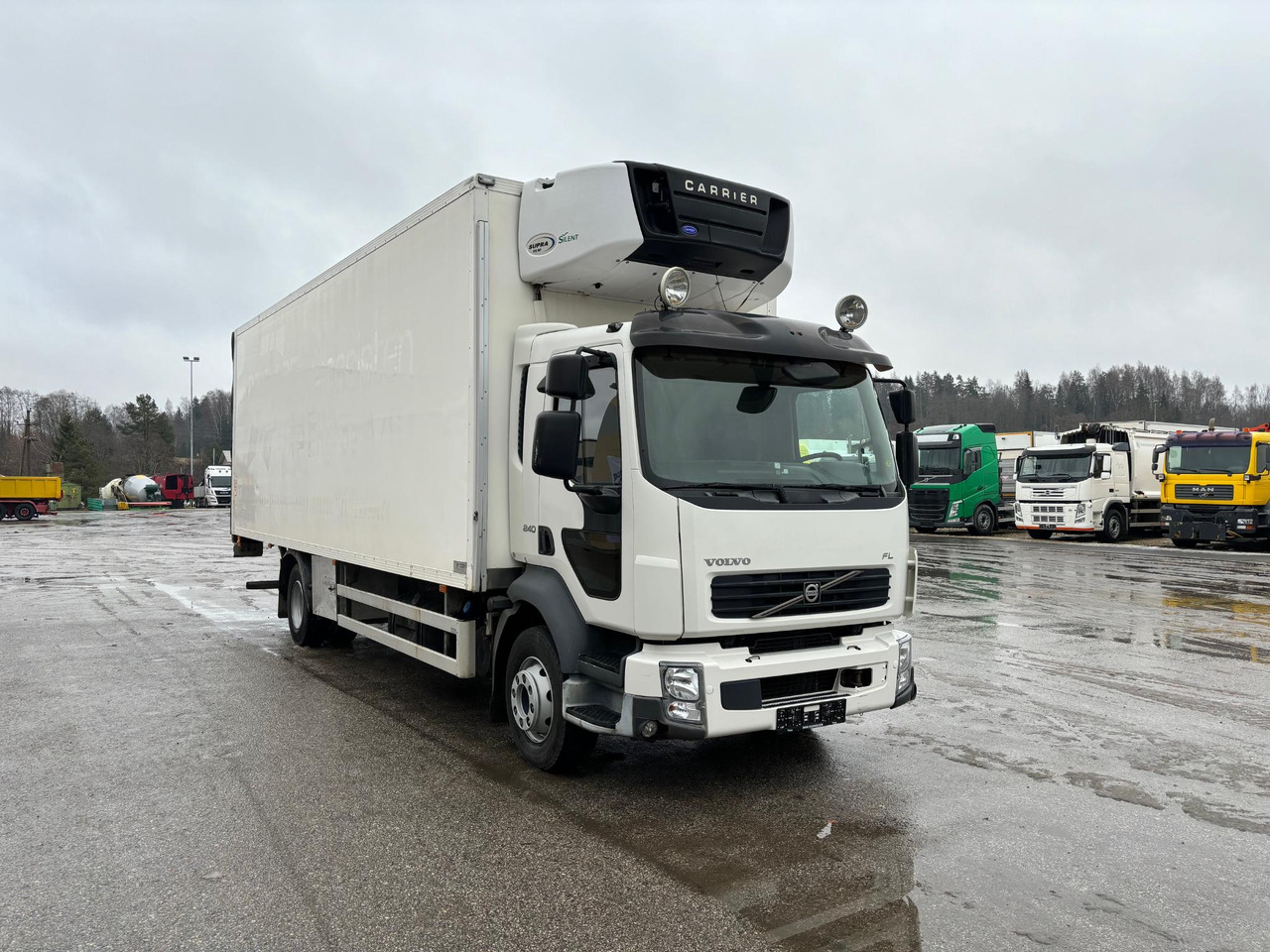 VOLVO FL 240 - Refrigerator truck: picture 1 VOLVO FL 240 - Refrigerator truck: picture 1