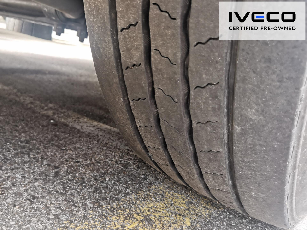 IVECO Pritsche-Schiebeplane-LBW - Curtainsider truck: picture 2 IVECO Pritsche-Schiebeplane-LBW - Curtainsider truck: picture 2