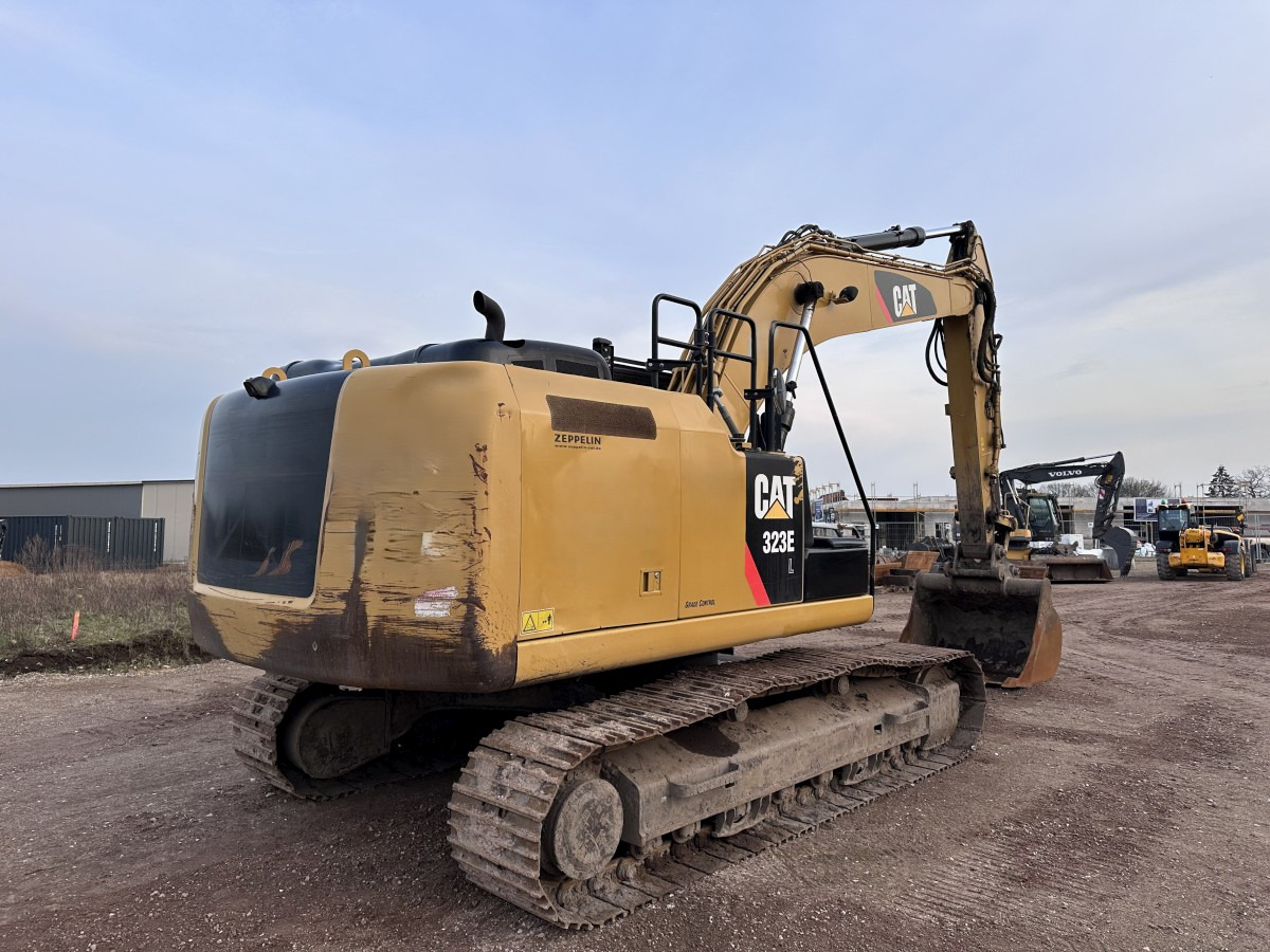CATERPILLAR 323 EL Deutsche Maschine! Top !!! - Crawler excavator: picture 4 CATERPILLAR 323 EL Deutsche Maschine! Top !!! - Crawler excavator: picture 4