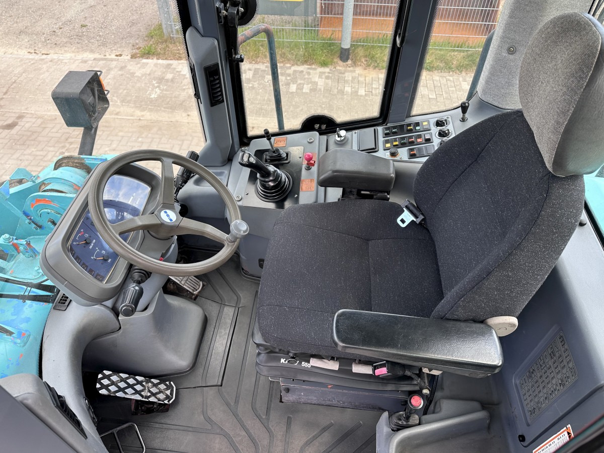 FIAT-HITACHI W 170 Cummins 6 Cyl. Turbo Deutsche Maschine ! - Wheel loader: picture 5 FIAT-HITACHI W 170 Cummins 6 Cyl. Turbo Deutsche Maschine ! - Wheel loader: picture 5