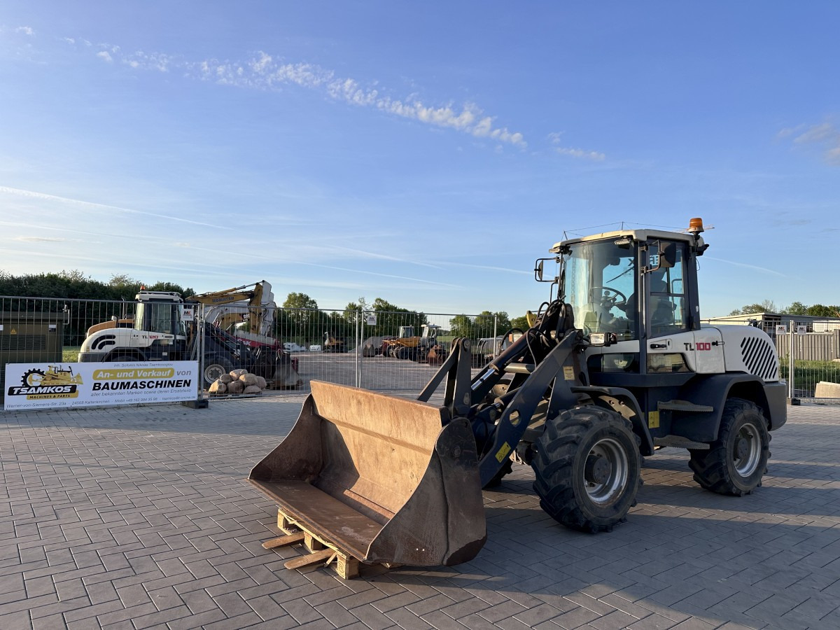 TEREX TL 100 - 30 Km/h Schaufel + Palettengabel Top ! - Wheel loader: picture 3 TEREX TL 100 - 30 Km/h Schaufel + Palettengabel Top ! - Wheel loader: picture 3