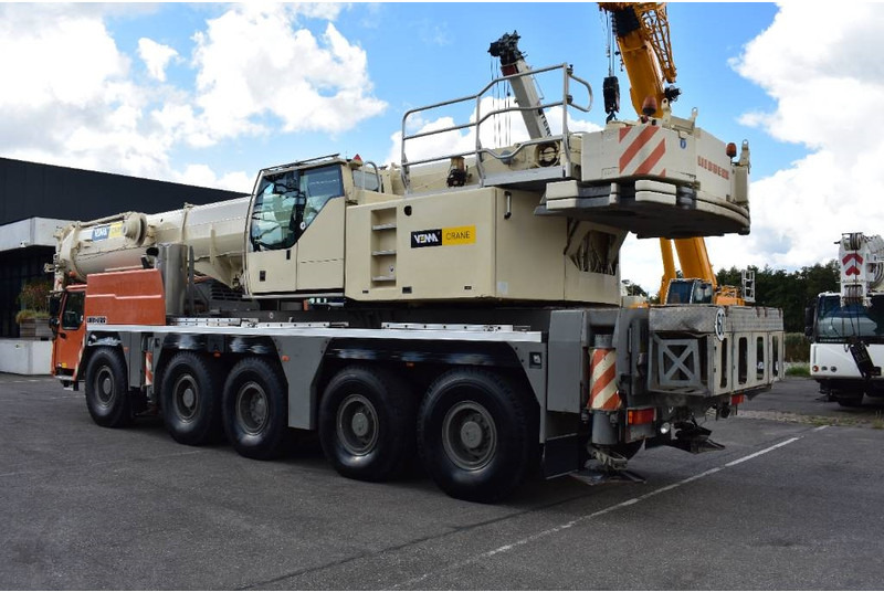 All terrain crane Liebherr LTM 1160-5.1: picture 8