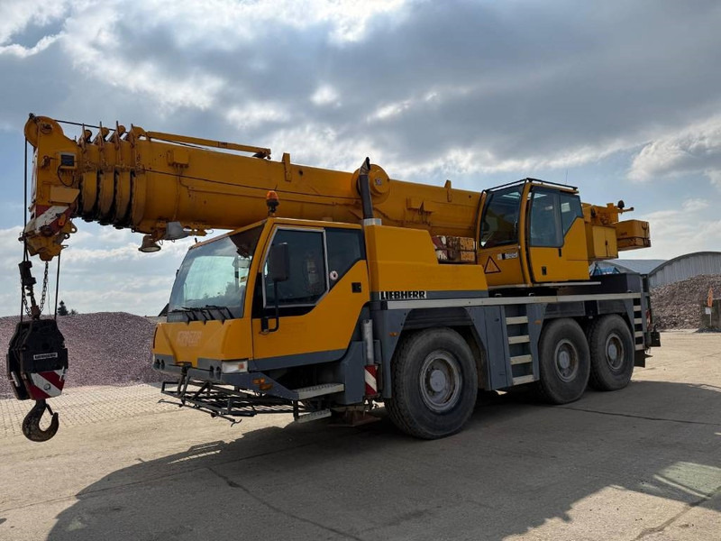 Liebherr LTM1055/1 - All terrain crane: picture 3 Liebherr LTM1055/1 - All terrain crane: picture 3