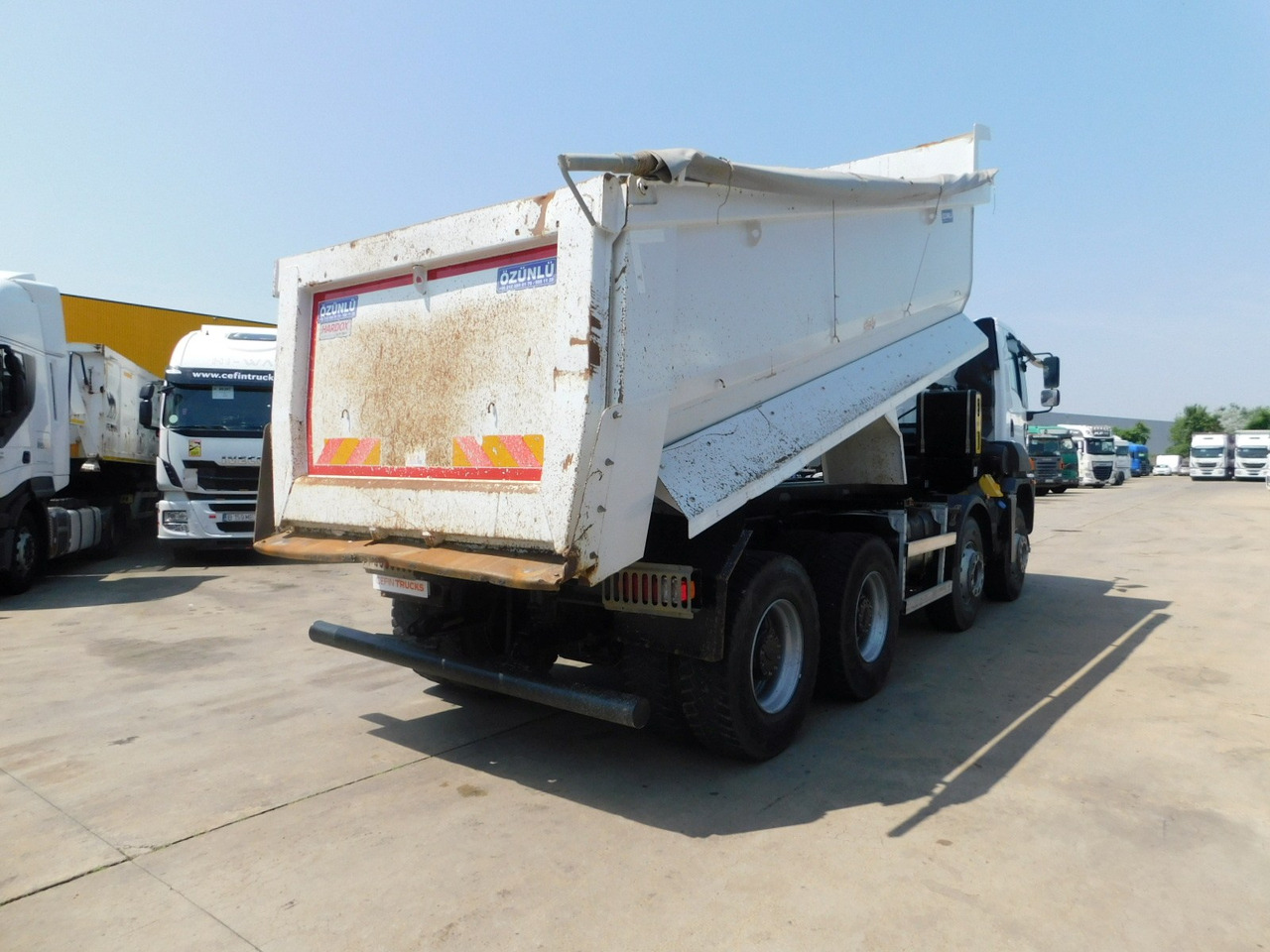 Ford 4142d 8x4 dcab e6 16s2230 ecotorq - Tipper: picture 3 Ford 4142d 8x4 dcab e6 16s2230 ecotorq - Tipper: picture 3