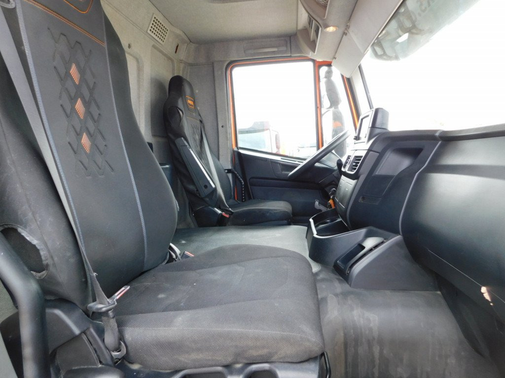 Concrete mixer truck Iveco Ad340tb: picture 6