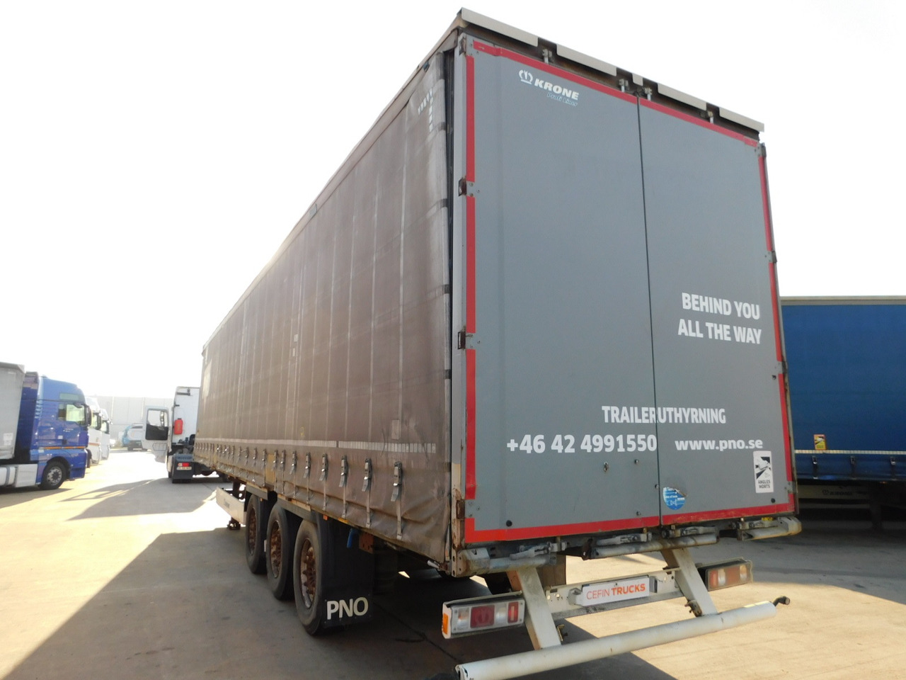 Krone Sd - Curtainsider semi-trailer: picture 4 Krone Sd - Curtainsider semi-trailer: picture 4