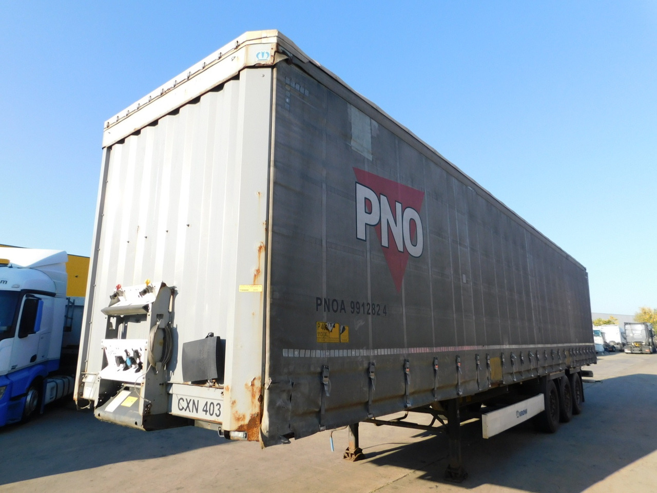 Krone Sd - Curtainsider semi-trailer: picture 1 Krone Sd - Curtainsider semi-trailer: picture 1