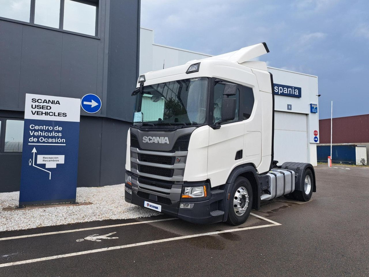 UVES01250022 - Tractor unit: picture 1 UVES01250022 - Tractor unit: picture 1