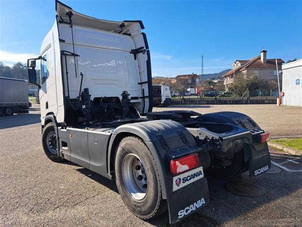 UVES01250035 - Tractor unit: picture 4 UVES01250035 - Tractor unit: picture 4