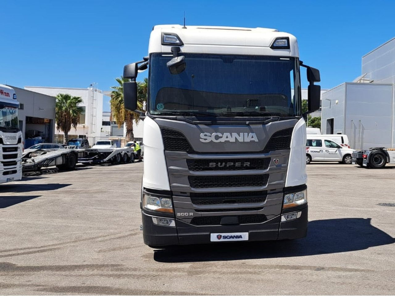 UVES01250036 - Tractor unit: picture 3 UVES01250036 - Tractor unit: picture 3