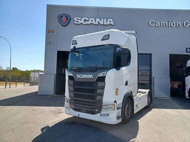 UVES11230008 - Tractor unit: picture 2 UVES11230008 - Tractor unit: picture 2
