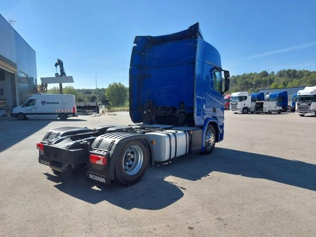 UVES11230010 - Tractor unit: picture 4 UVES11230010 - Tractor unit: picture 4